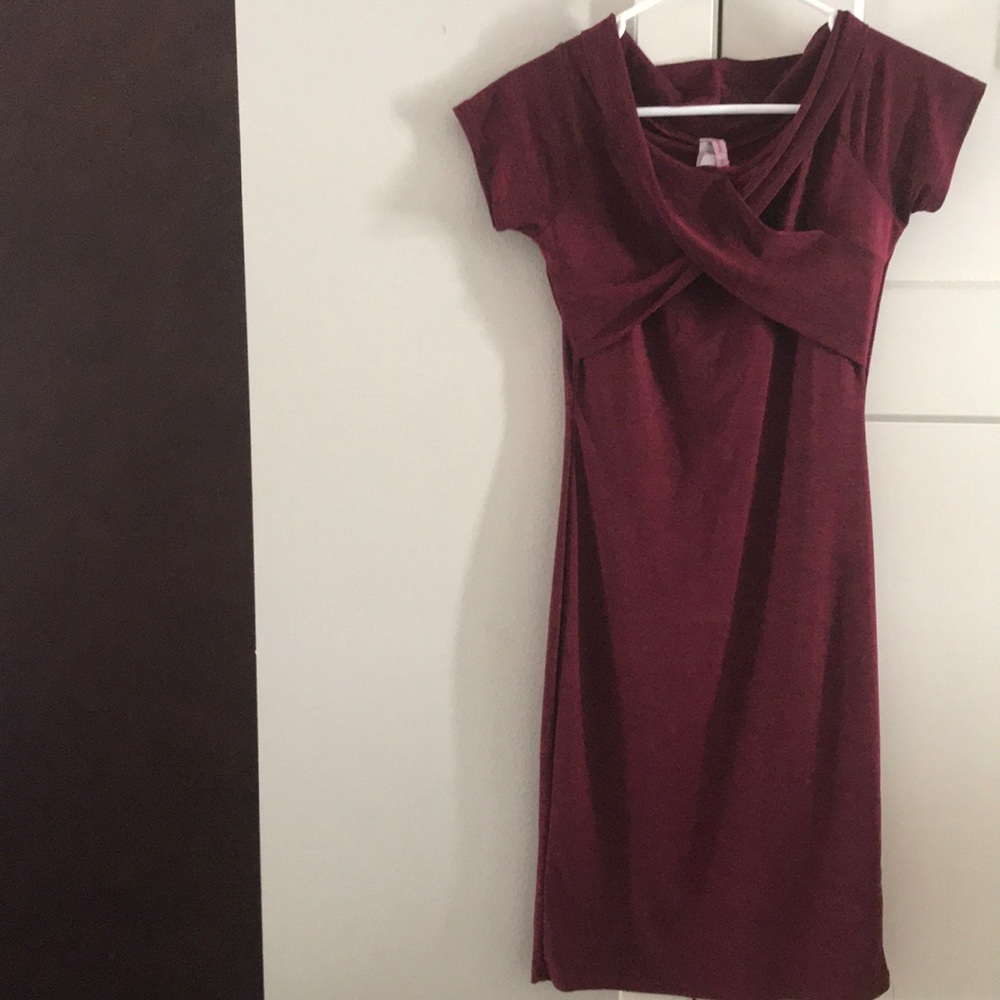 NWT Beautiful burgundy dress